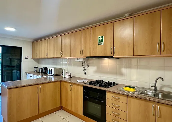 Noly - Shared Pool - 8 Guests - Albufeira