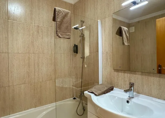 Noly - Shared Pool - 8 Guests - Albufeira