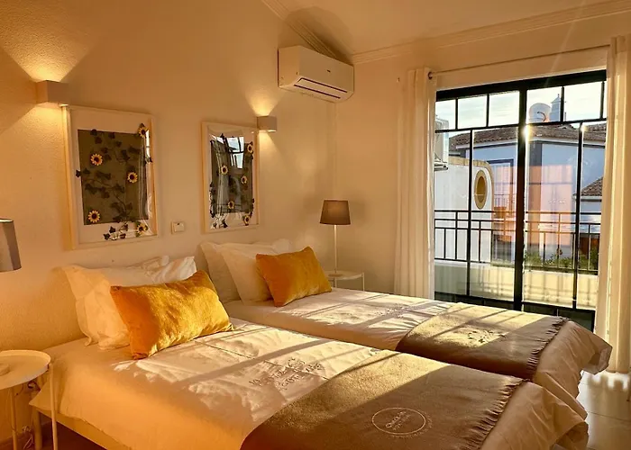 Noly - Shared Pool - 8 Guests - Albufeira Holiday home